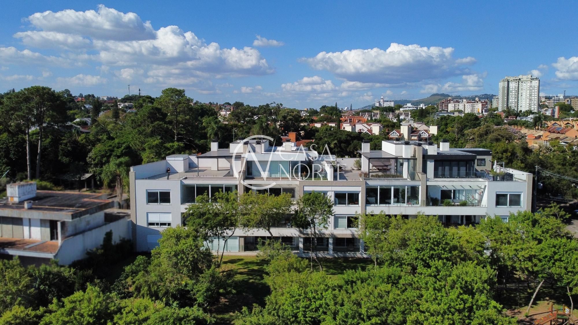 Cobertura à venda com 3 quartos, 385m², 3 suítes, 3 vagas, Rua General Rondon no bairro Tristeza em Porto Alegre