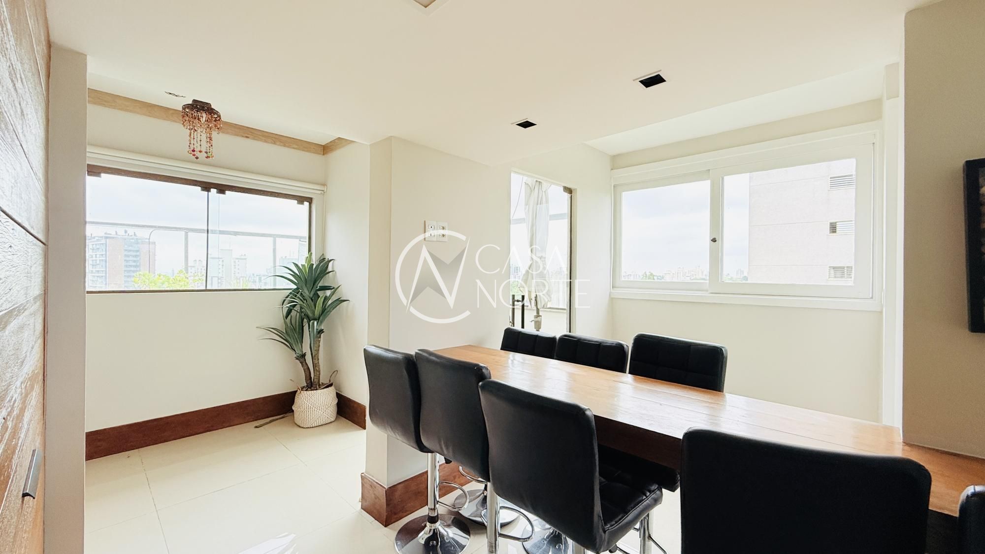 Cobertura à venda com 3 quartos, 318m², 1 suíte, 2 vagas, Rua Quatorze de Julho no bairro Boa Vista em Porto Alegre