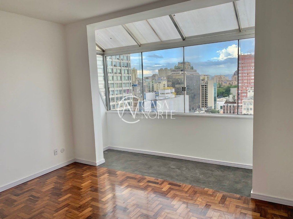 Apartamento à venda com 3 quartos, 146m², 1 suíte, 1 vaga, Rua Siqueira Campos no bairro Centro Histórico em Porto Alegre