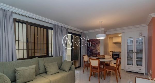 Apartamento Garden à venda com 1 quarto, 61m², 1 suíte, 1 vaga, Rua João Abbott no bairro Petrópolis em Porto Alegre