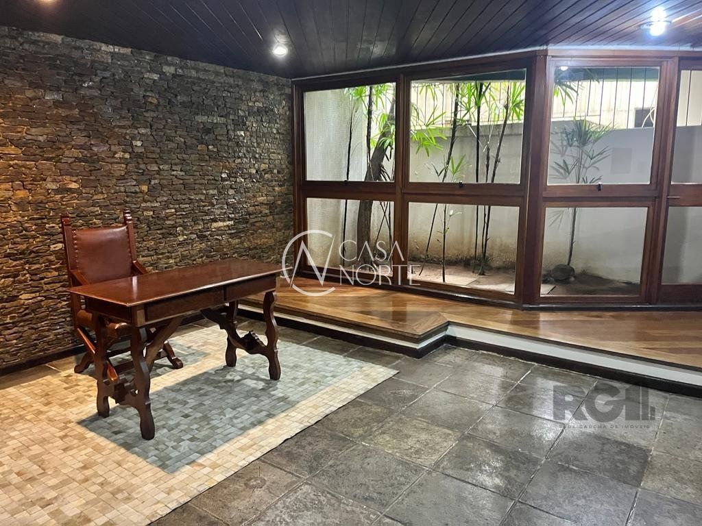 Cobertura à venda com 3 quartos, 244m², 1 suíte, 2 vagas, Avenida Palmeira no bairro Petrópolis em Porto Alegre