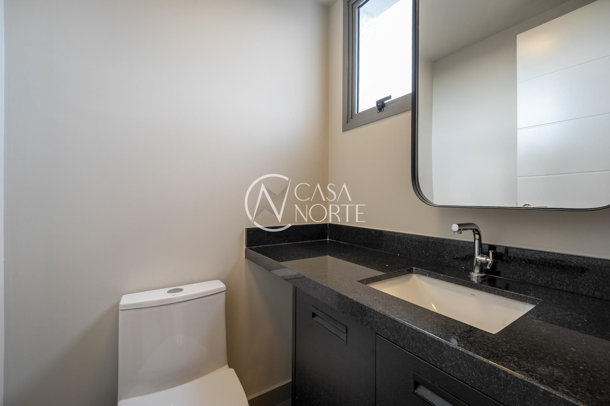 Sala Comercial à venda com 1 quarto, 43m², 1 vaga, Avenida Doutor Nilo Peçanha no bairro Chácara das Pedras em Porto Alegre