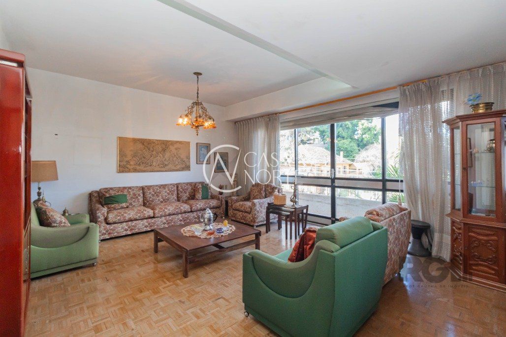 Apartamento à venda com 3 quartos, 193m², 1 suíte, 2 vagas, Rua São Vicente no bairro Rio Branco em Porto Alegre