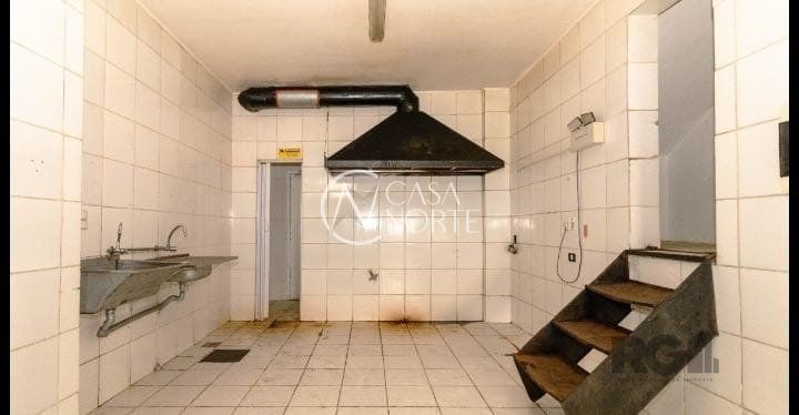 Loja à venda , 35m², Rua Garibaldi no bairro Independência em Porto Alegre