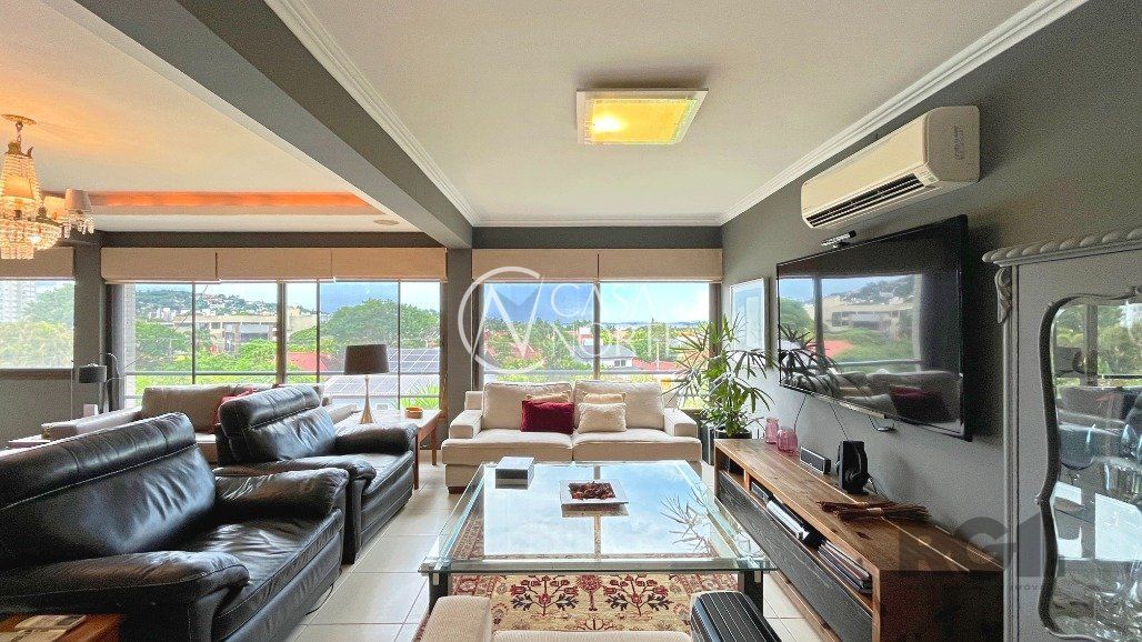 Apartamento à venda com 3 quartos, 163m², 1 suíte, 5 vagas, Avenida Pereira Passos no bairro Vila Assunção em Porto Alegre