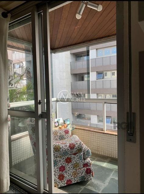 Cobertura à venda com 3 quartos, 218m², 1 suíte, 2 vagas, Avenida Cristóvão Colombo no bairro Higienópolis em Porto Alegre