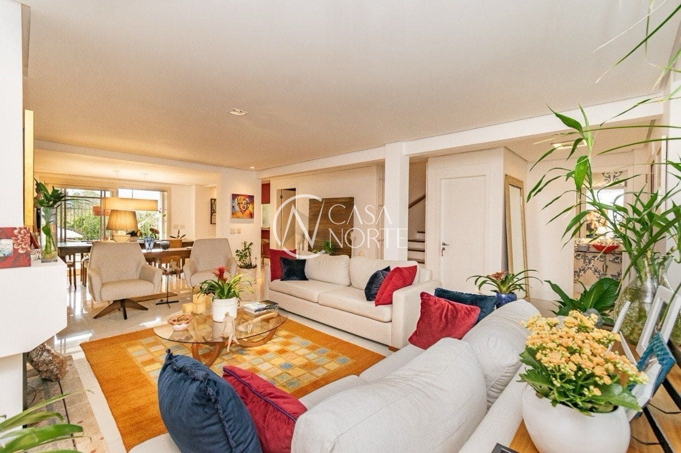 Casa de Condomínio à venda com 2 quartos, 324m², 2 suítes, 3 vagas, Rua João Caetano no bairro Três Figueiras em Porto Alegre