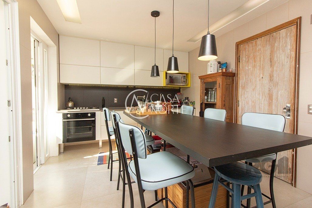 Apartamento à venda com 3 quartos, 166m², 3 suítes, 2 vagas, Rua Marquês do Pombal no bairro Moinhos de Vento em Porto Alegre