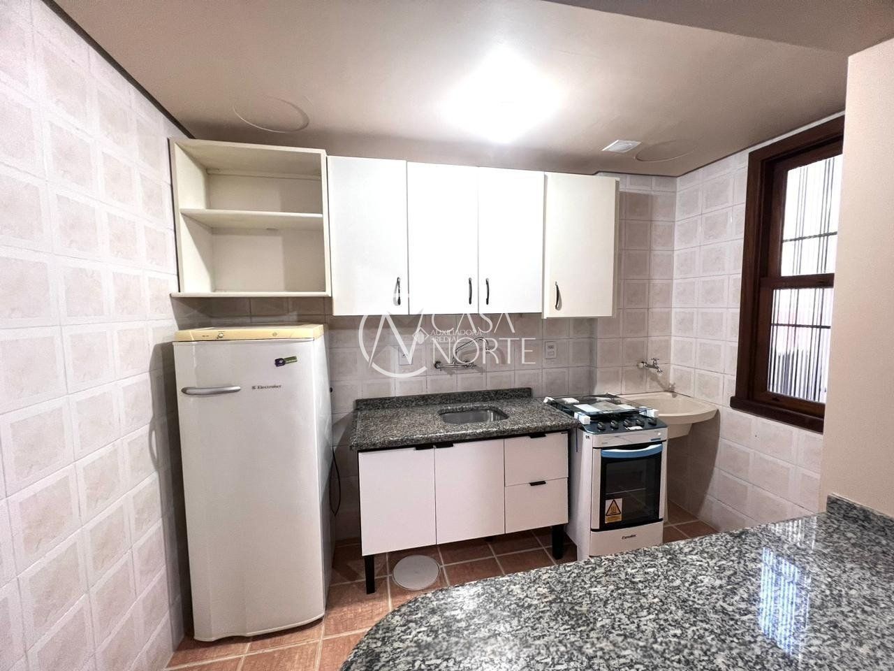 Apartamento à venda com 1 quarto, 43m², 1 vaga, Rua General Cipriano Ferreira no bairro Centro Histórico em Porto Alegre