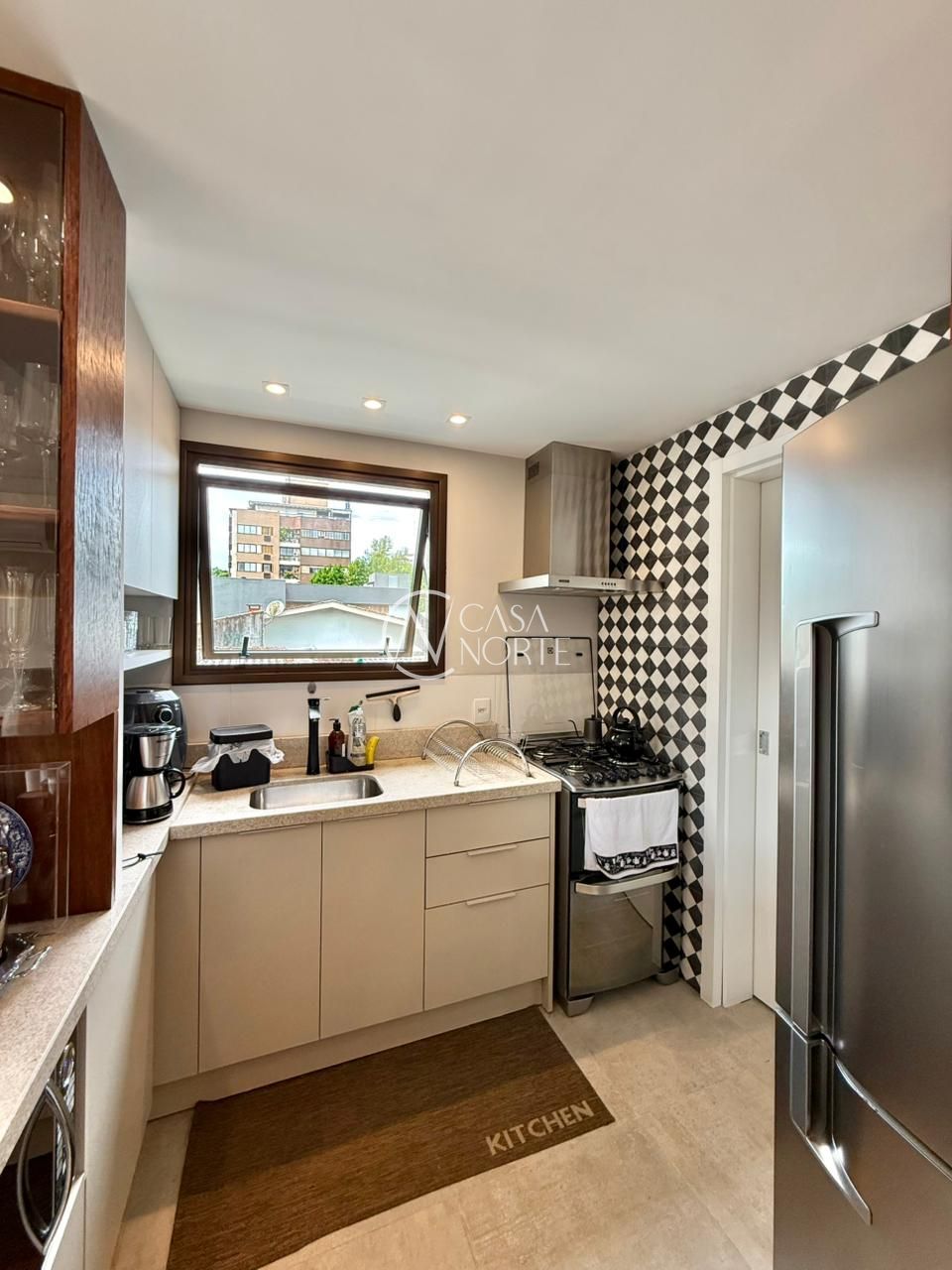 Apartamento à venda com 2 quartos, 93m², 2 suítes, 2 vagas, Rua Padre Alois Kades S J no bairro Jardim Europa em Porto Alegre