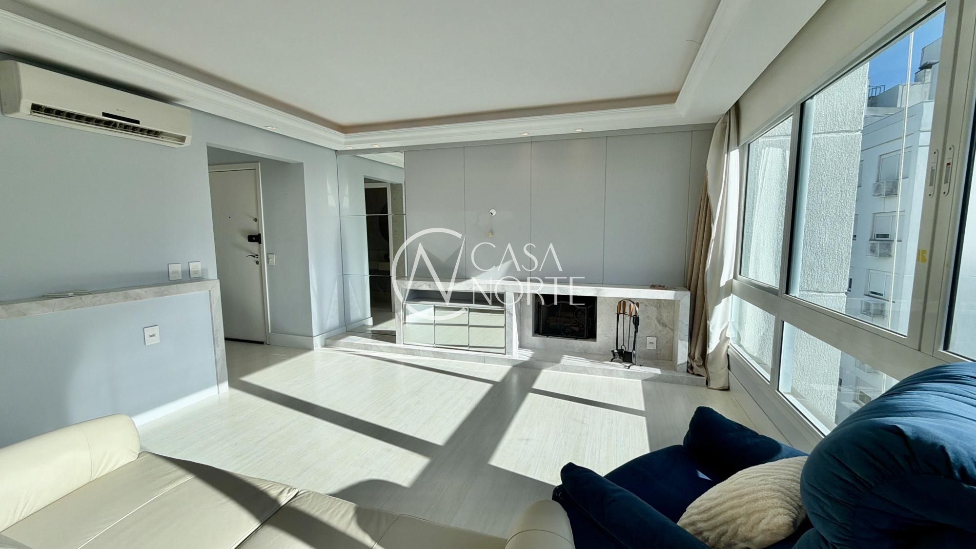 Apartamento à venda com 3 quartos, 134m², 3 suítes, 3 vagas, Rua Jari no bairro Passo da Areia em Porto Alegre