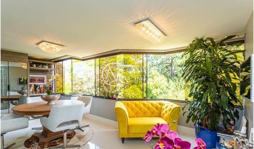 Cobertura à venda com 3 quartos, 251m², 1 suíte, 3 vagas, Avenida Nestor Valdman no bairro Jardim Itu em Porto Alegre