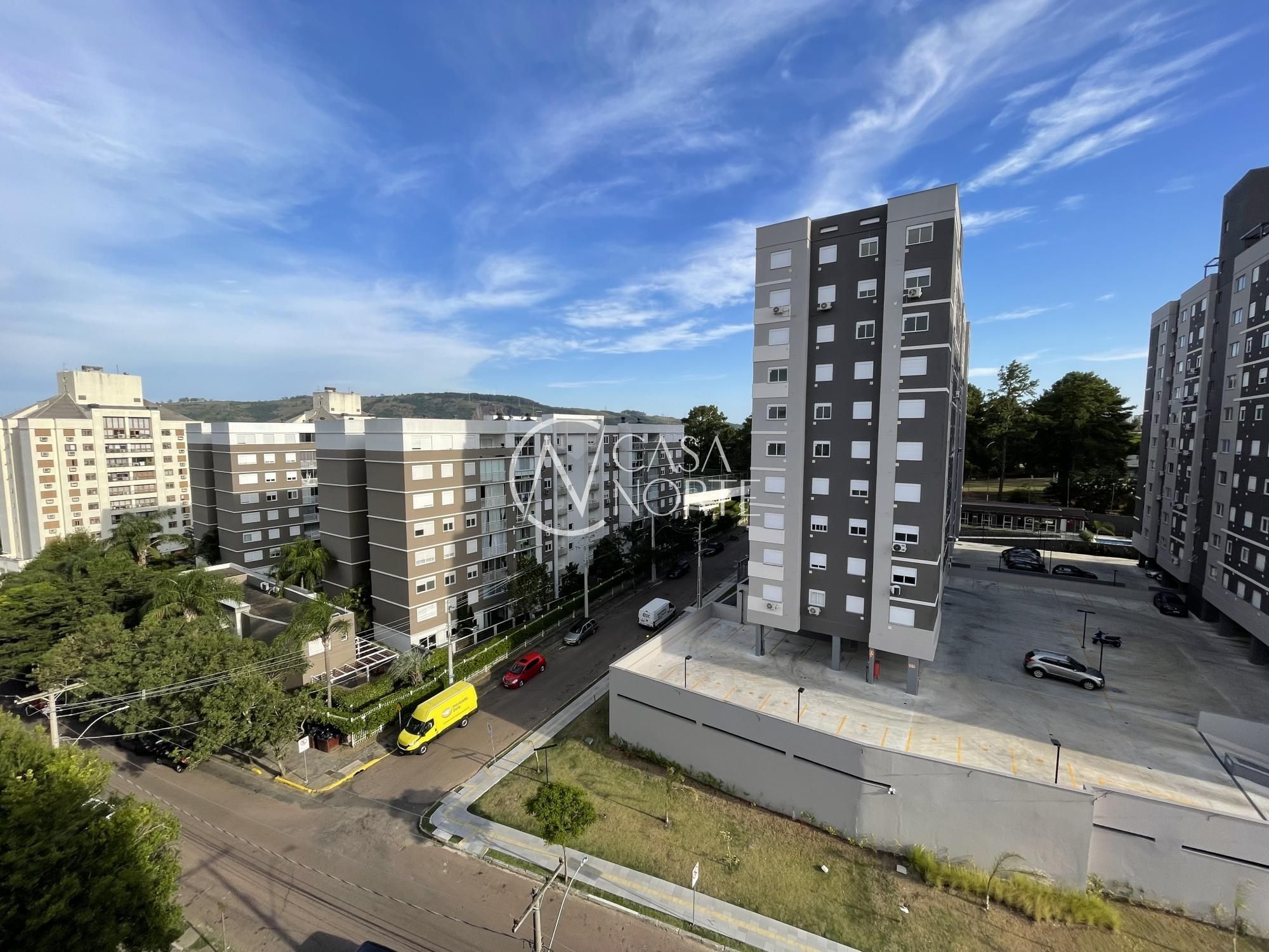 Apartamento à venda com 3 quartos, 72m², 1 suíte, 1 vaga, Rua Doutor Carlos Renato da Fonseca no bairro Jardim Itu Sabará em Porto Alegre