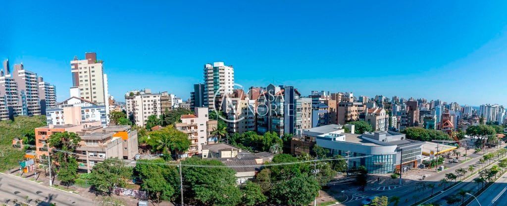 Sala Comercial à venda , 127m², 2 vagas, Avenida Luiz Manoel Gonzaga no bairro Petrópolis em Porto Alegre
