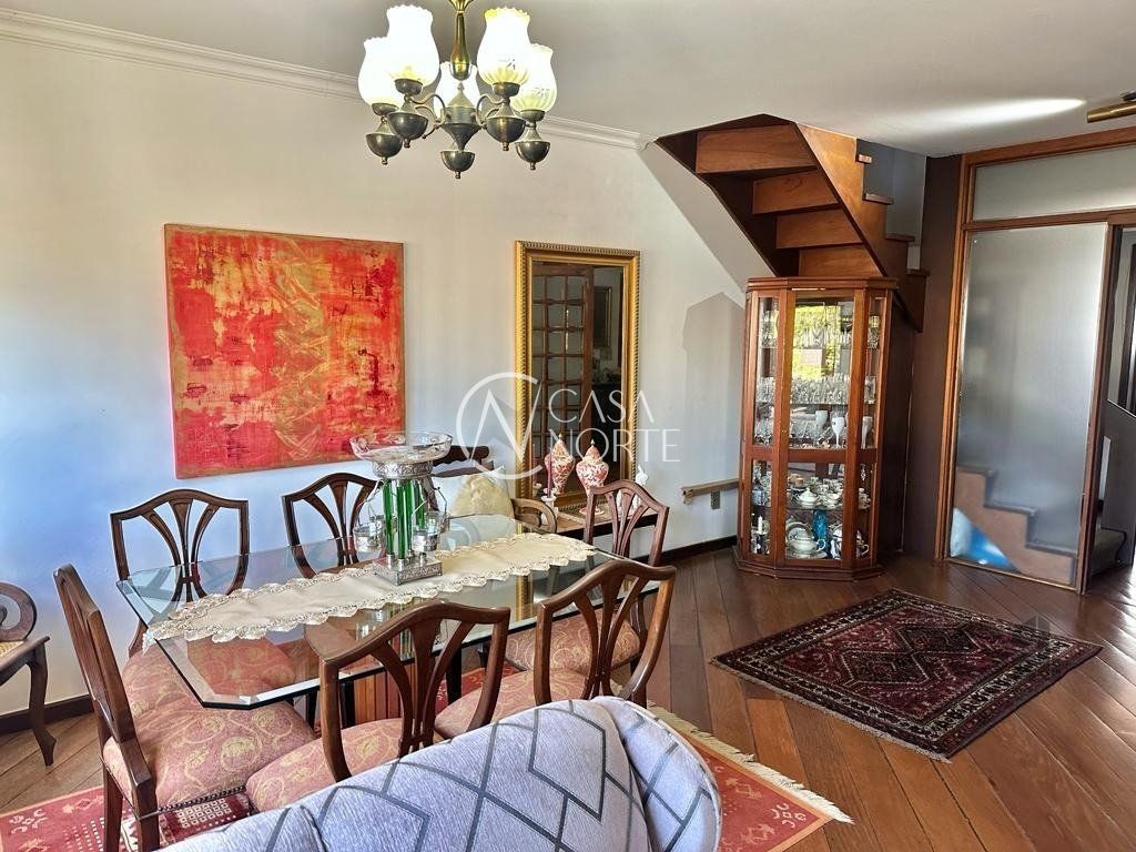 Cobertura à venda com 4 quartos, 280m², 1 suíte, 2 vagas, Rua Anita Garibaldi no bairro Boa Vista em Porto Alegre