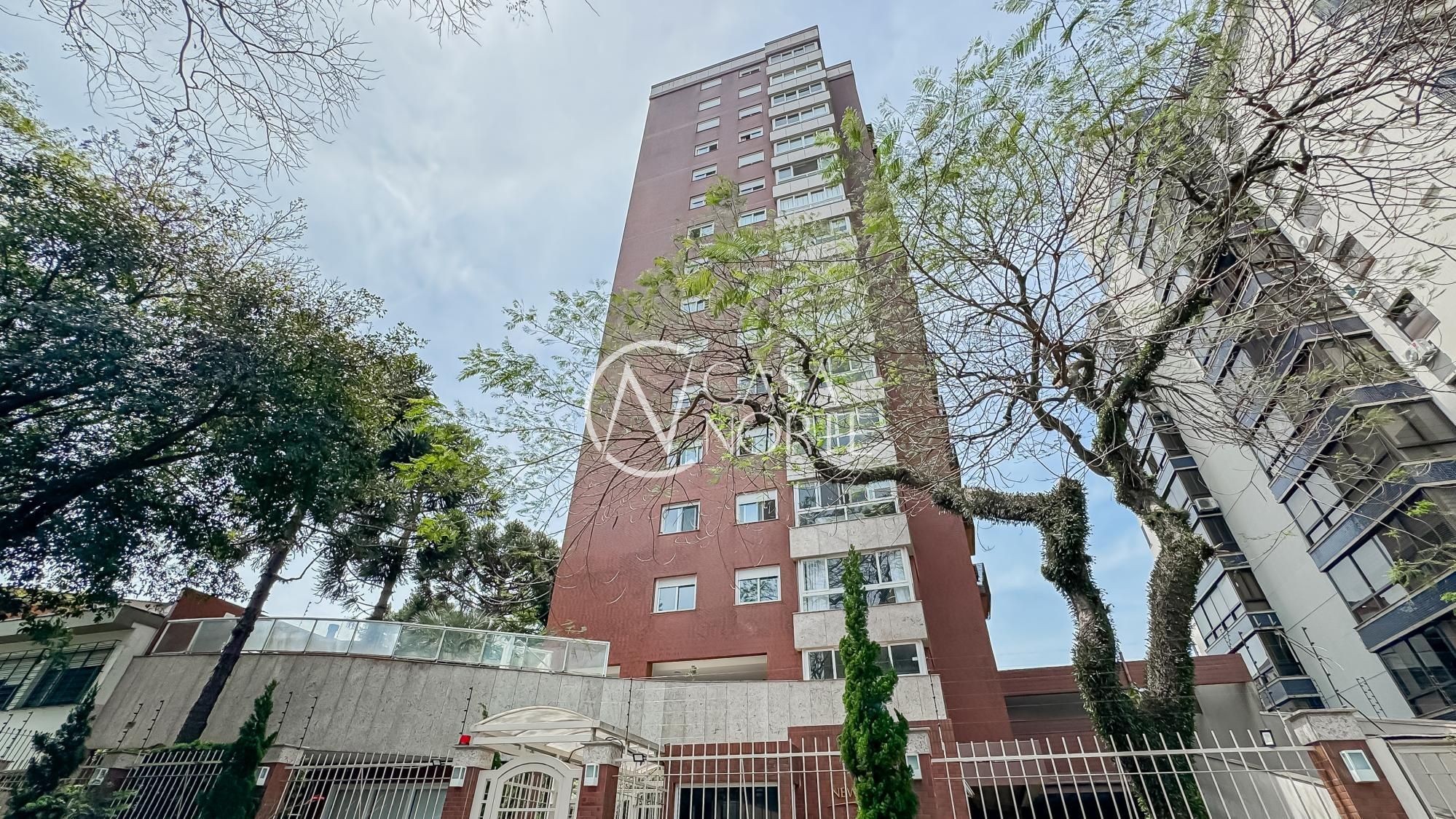 Apartamento Garden à venda com 4 quartos, 265m², 2 suítes, 4 vagas, Rua Carlos Von Koseritz no bairro Higienópolis em Porto Alegre