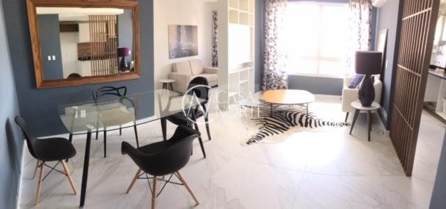 Apartamento à venda com 2 quartos, 71m², 1 suíte, 1 vaga, Rua Itapeva no bairro Passo da Areia em Porto Alegre