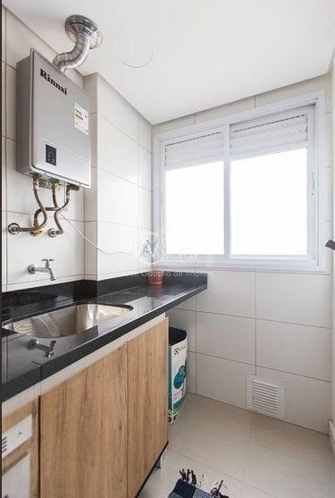 Apartamento à venda com 2 quartos, 69m², 1 suíte, 2 vagas, Rua Tobias Barreto no bairro Partenon em Porto Alegre