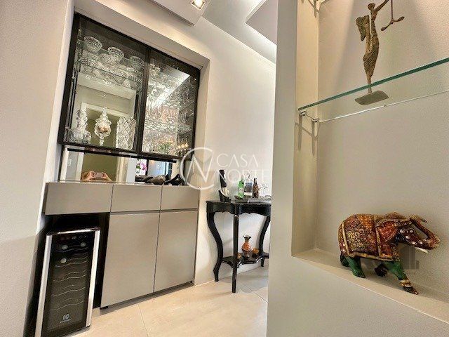 Apartamento à venda com 1 quarto, 51m², 1 suíte, 1 vaga, Rua Gutemberg no bairro Petrópolis em Porto Alegre