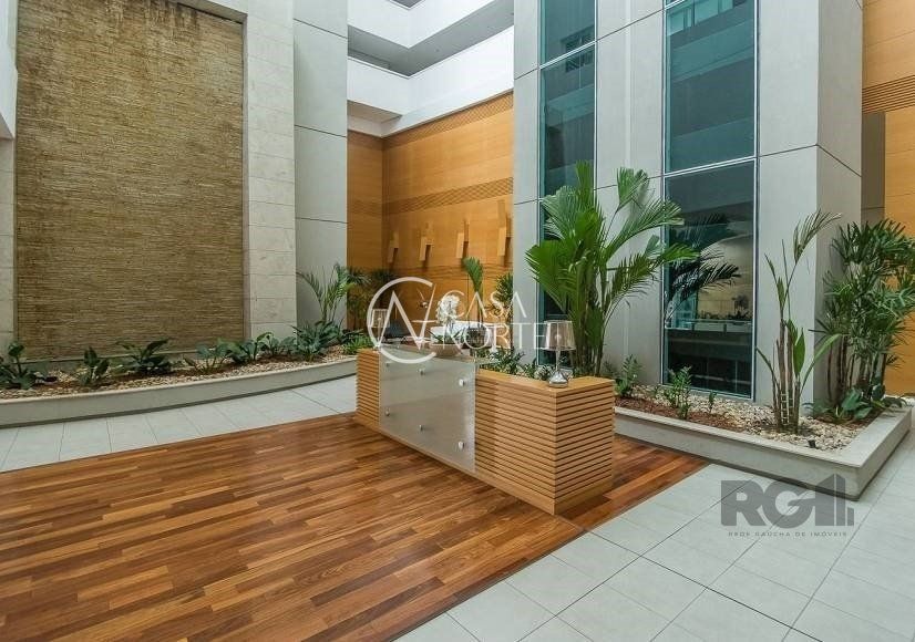 Apartamento à venda com 1 quarto, 57m², 1 vaga, Rua Valdir Antônio Lopes no bairro Três Figueiras em Porto Alegre