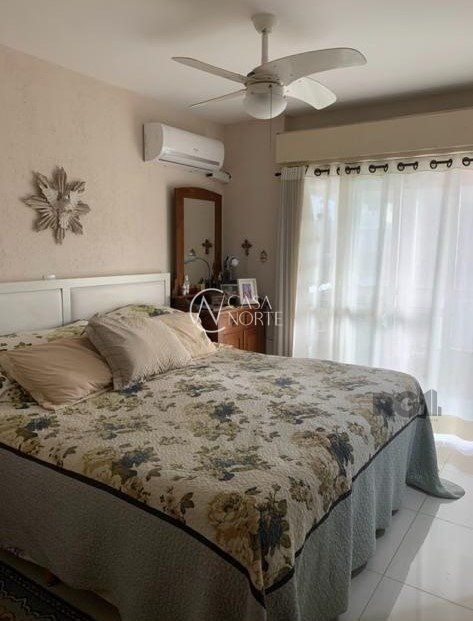 Cobertura à venda com 3 quartos, 218m², 1 suíte, 2 vagas, Avenida Cristóvão Colombo no bairro Higienópolis em Porto Alegre