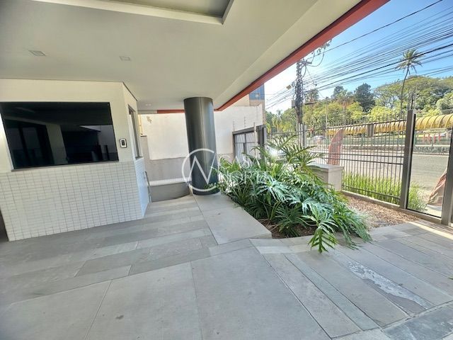 Apartamento à venda com 1 quarto, 30m², 1 suíte, 1 vaga, Avenida João Pessoa no bairro Centro Histórico em Porto Alegre