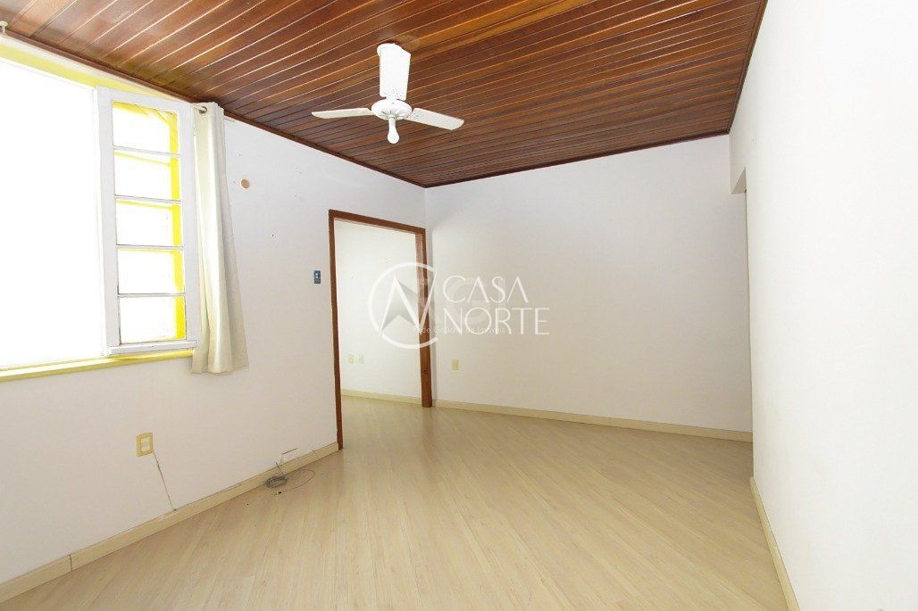 Apartamento à venda com 2 quartos, 85m², Rua Tomaz Flores no bairro Independência em Porto Alegre