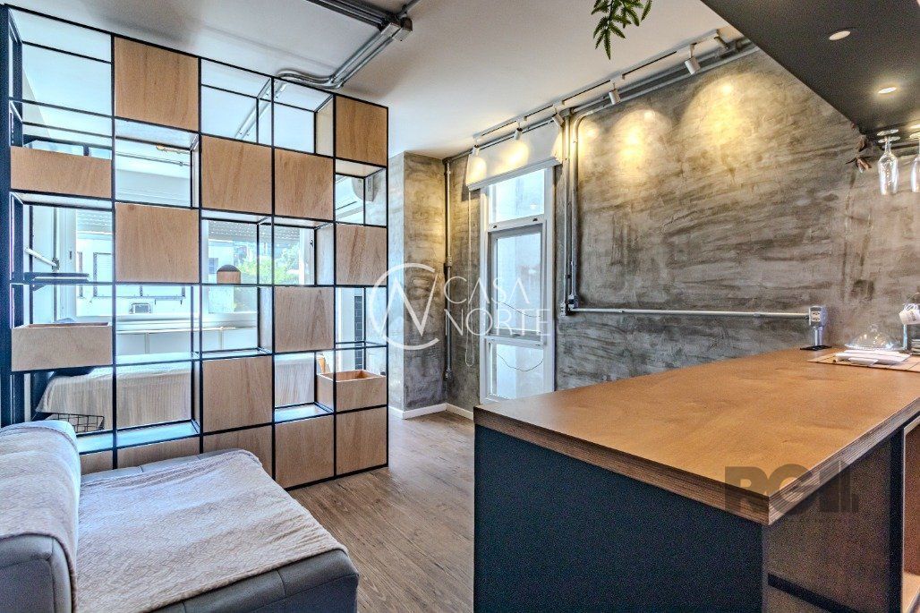 Studio à venda com 1 quarto, 37m², 1 vaga, Rua Miguel Tostes no bairro Rio Branco em Porto Alegre