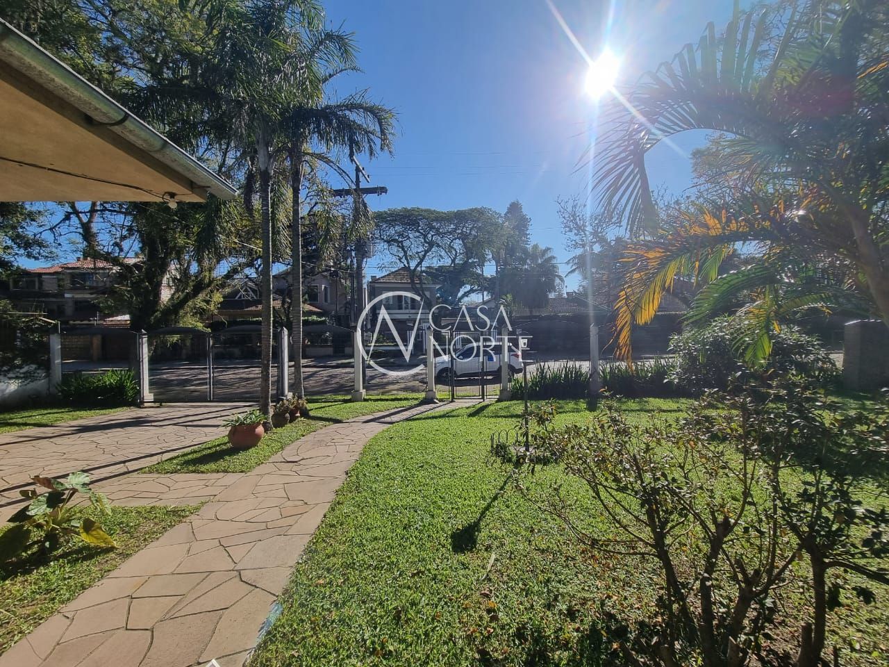 Casa à venda com 5 quartos, 350m², 1 suíte, 4 vagas, Avenida Flamengo no bairro Ipanema em Porto Alegre