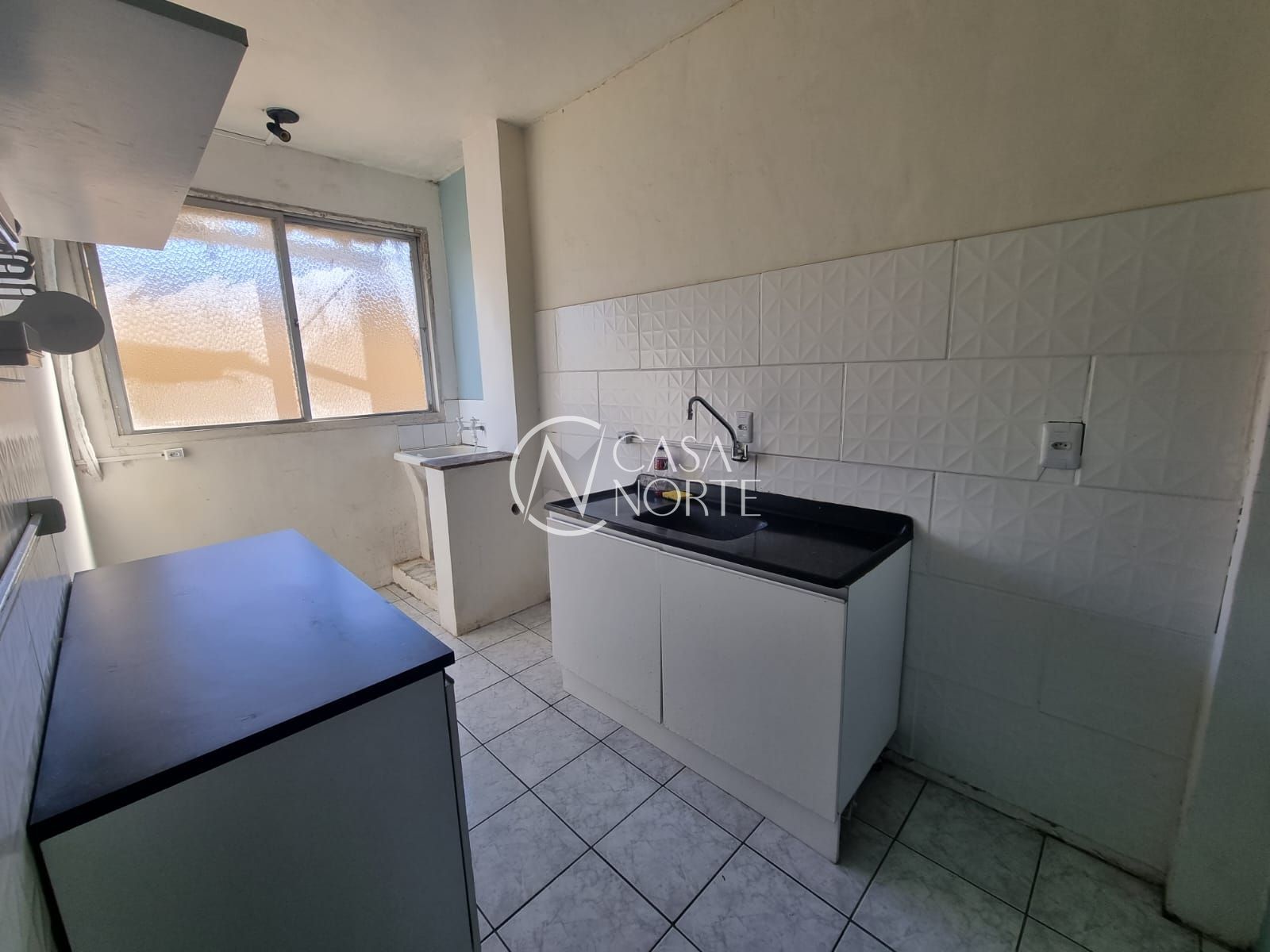 Apartamento à venda com 2 quartos, 53m², Rua João Mora no bairro Camaquã em Porto Alegre