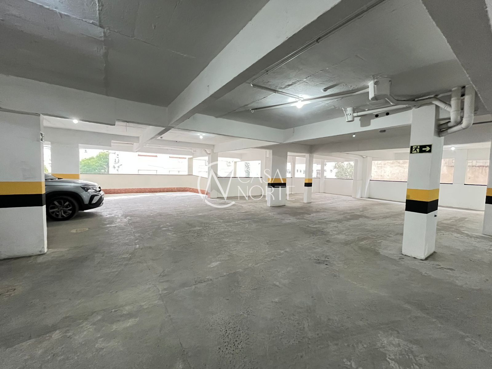 Apartamento à venda com 2 quartos, 69m², 1 suíte, 2 vagas, Carlos Von Koseritz no bairro Higienópolis em Porto Alegre