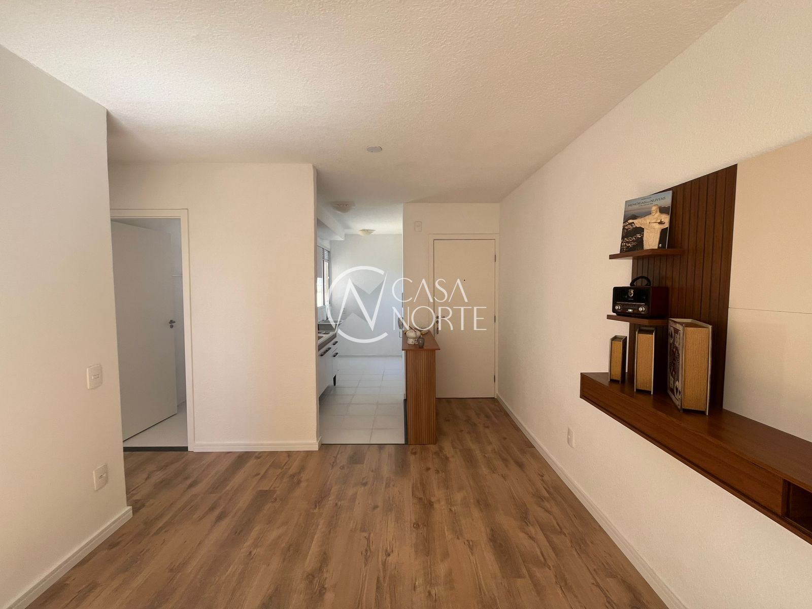 Apartamento à venda com 2 quartos, 41m², 1 vaga, Avenida Eduardo Prado no bairro Cavalhada em Porto Alegre