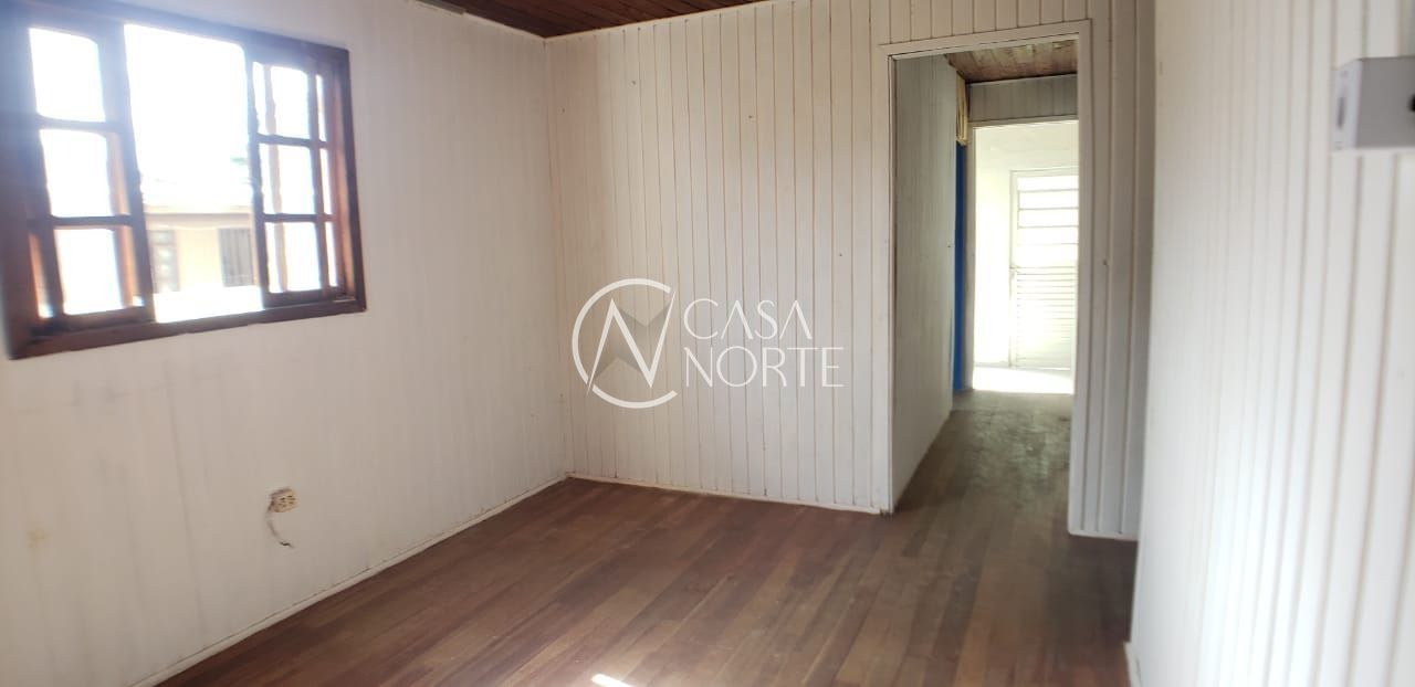 Casa à venda com 2 quartos, 85m², 3 vagas, Rua Reinaldo Muller no bairro Ponta Grossa em Porto Alegre