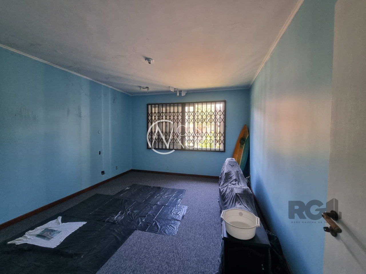 Casa à venda com 4 quartos, 180m², 2 suítes, 4 vagas, Rua Pasteur no bairro Ipanema em Porto Alegre