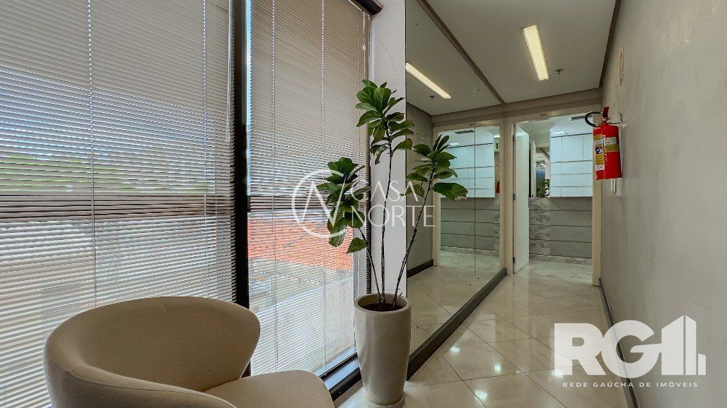 Sala Comercial à venda com 3 quartos, 57m², Rua Casemiro de Abreu no bairro Bela Vista em Porto Alegre