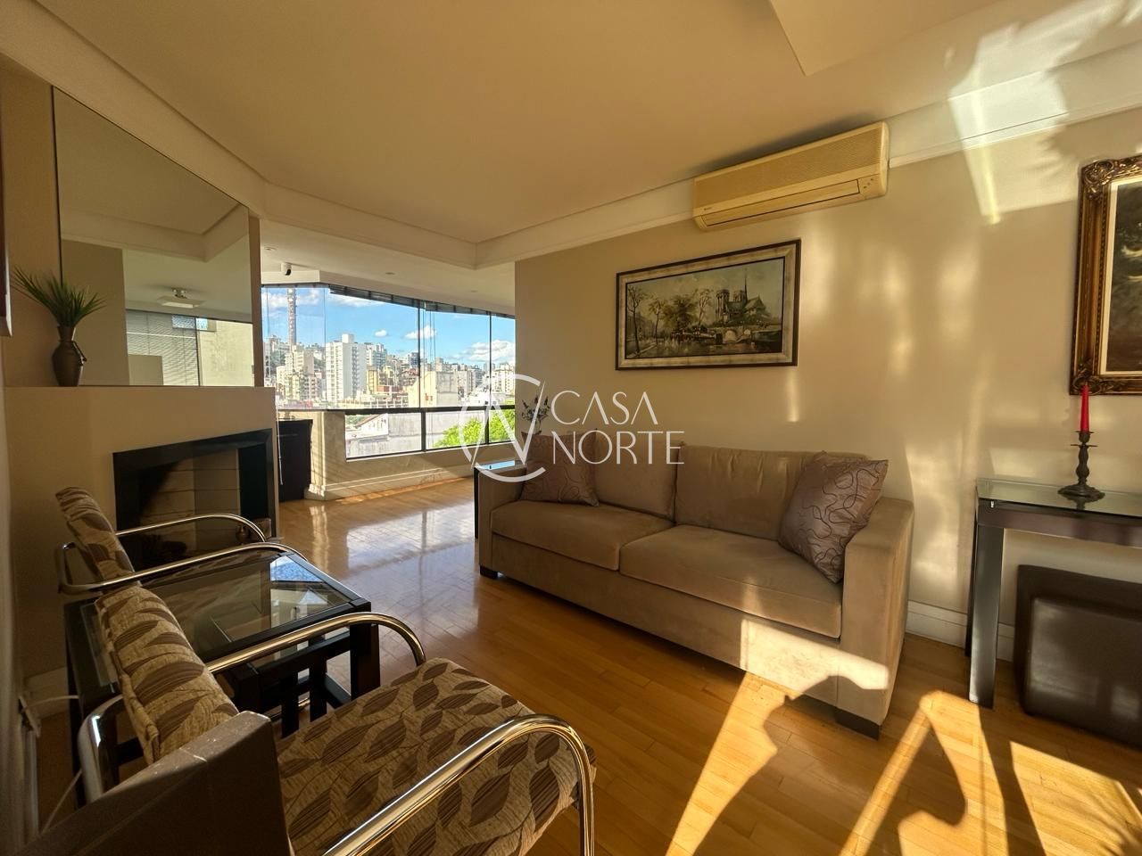 Apartamento à venda com 3 quartos, 113m², 1 suíte, 2 vagas, Rua Perpétua Teles no bairro Petrópolis em Porto Alegre