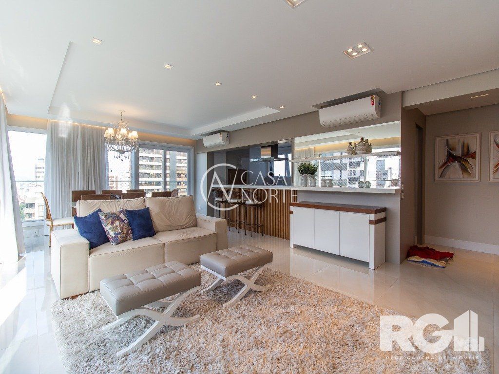 Apartamento à venda com 3 quartos, 170m², 3 suítes, 4 vagas, Avenida Lageado no bairro Petrópolis em Porto Alegre