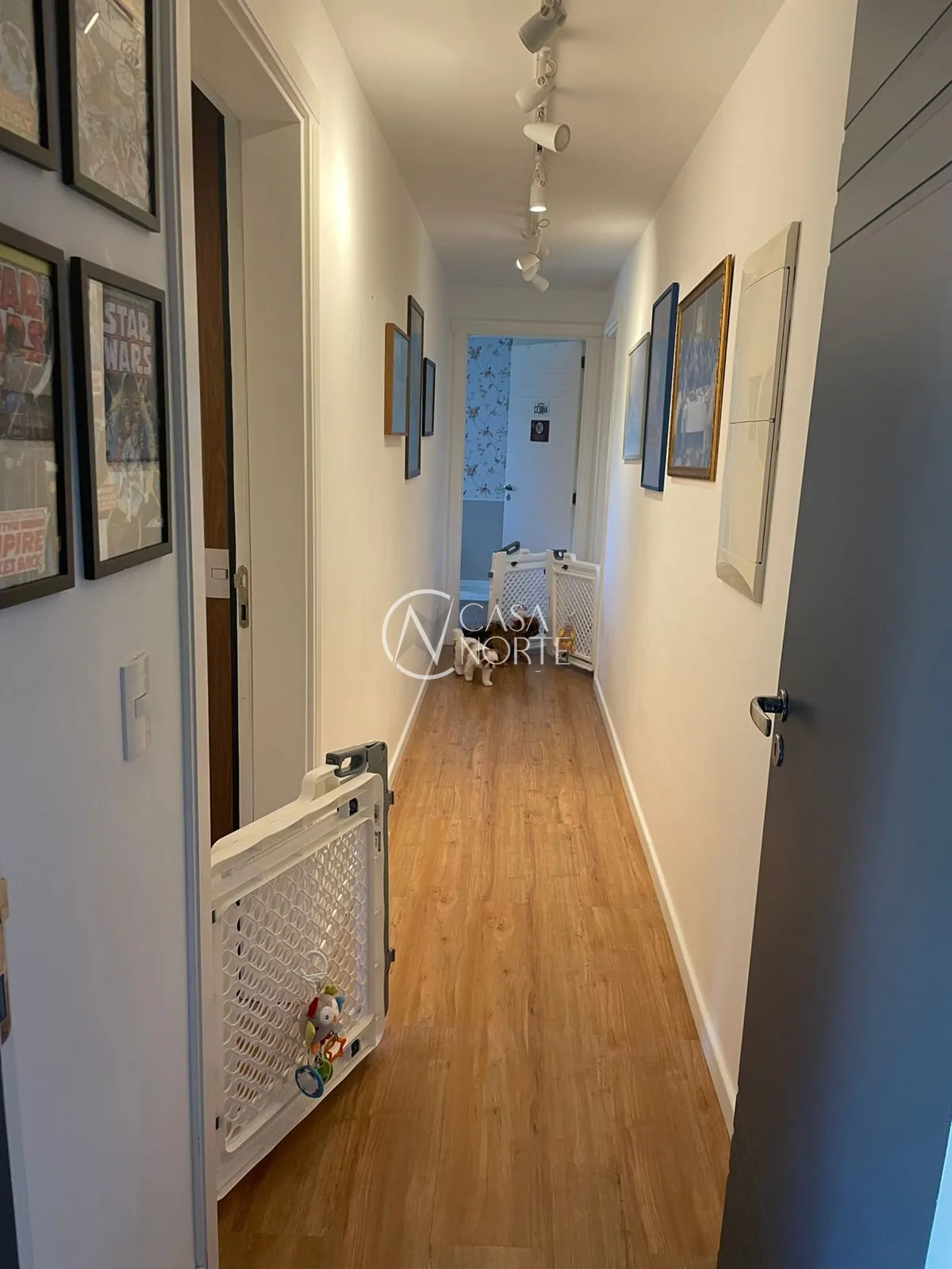 Apartamento à venda com 3 quartos, 137m², 3 suítes, 2 vagas, Rua Abrahão Melnick no bairro Rio Branco em Porto Alegre