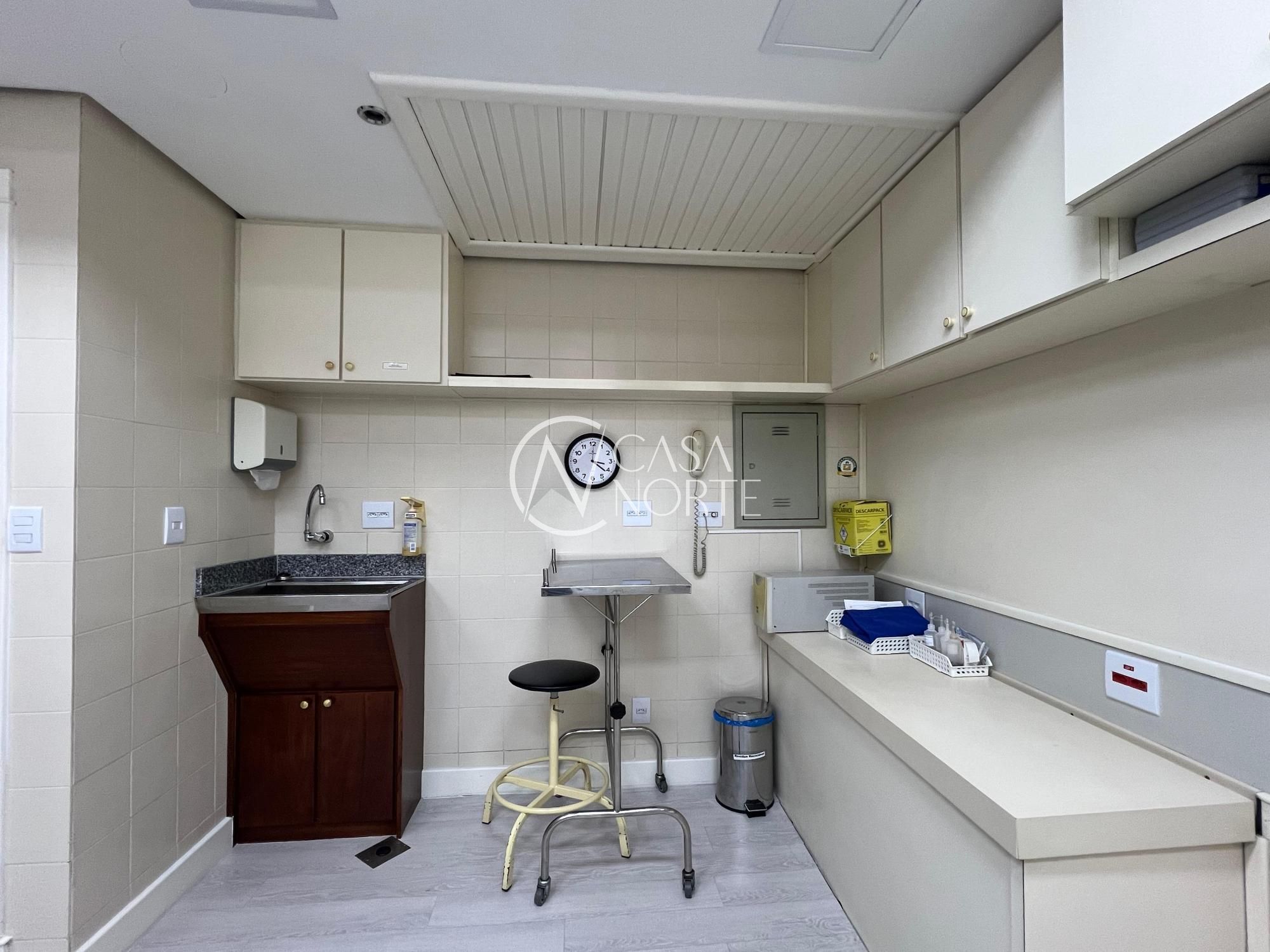 Conjunto Comercial à venda com 3 quartos, 106m², Avenida Carlos Gomes no bairro Auxiliadora em Porto Alegre