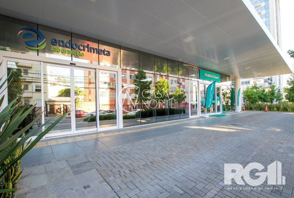 Sala Comercial à venda com 1 quarto, 37m², 1 vaga, Rua Gomes Jardim no bairro Santana em Porto Alegre