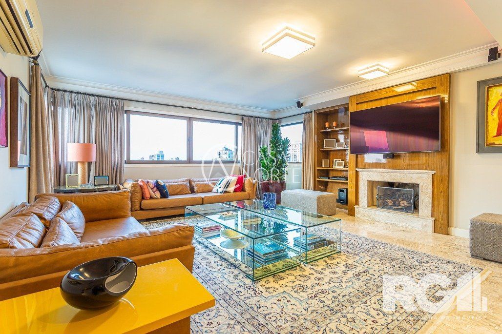 Apartamento à venda com 3 quartos, 167m², 3 suítes, 3 vagas, Rua Comendador Rheingantz no bairro Auxiliadora em Porto Alegre