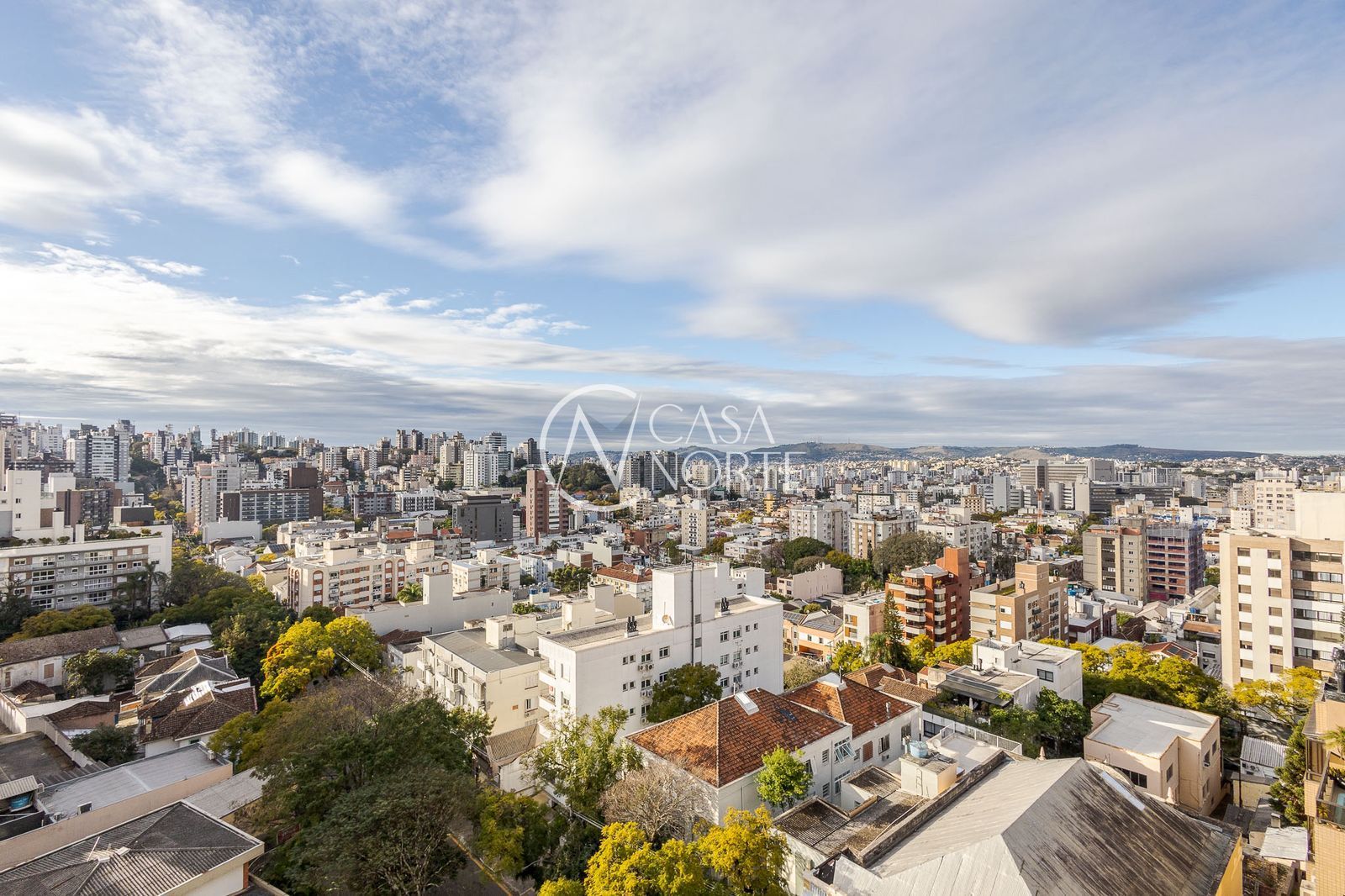 Apartamento à venda com 3 quartos, 95m², 1 suíte, 2 vagas, Rua Castro Alves no bairro Rio Branco em Porto Alegre