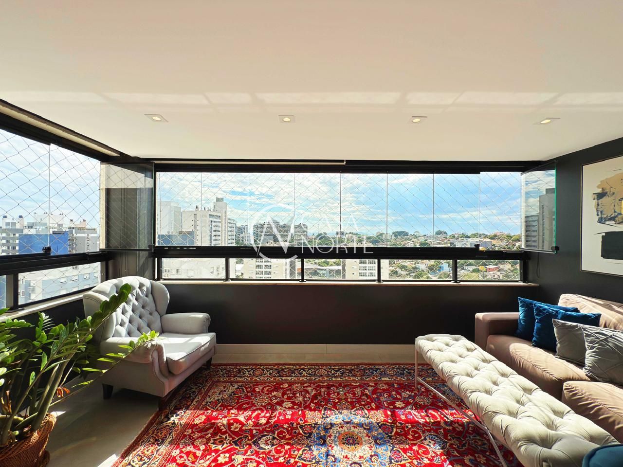 Apartamento à venda com 3 quartos, 136m², 3 suítes, 3 vagas, Rua Cananéia no bairro Vila Jardim em Porto Alegre