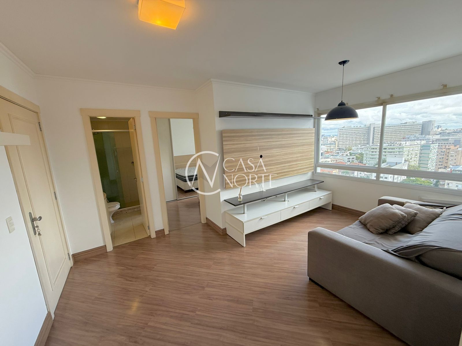 Apartamento à venda com 1 quarto, 40m², 1 suíte, 1 vaga, Rua Professor Álvaro Alvim no bairro Rio Branco em Porto Alegre