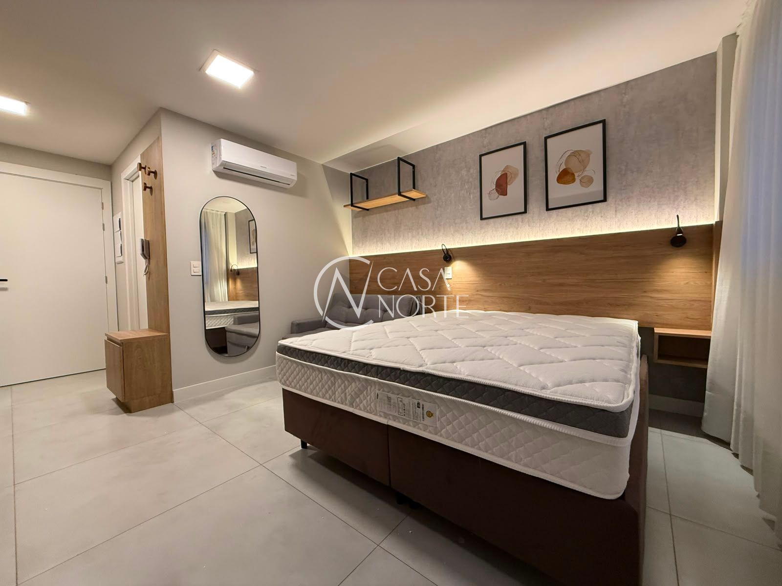 Apartamento à venda com 1 quarto, 25m², 1 suíte, Anita Garibaldi no bairro Boa Vista em Porto Alegre