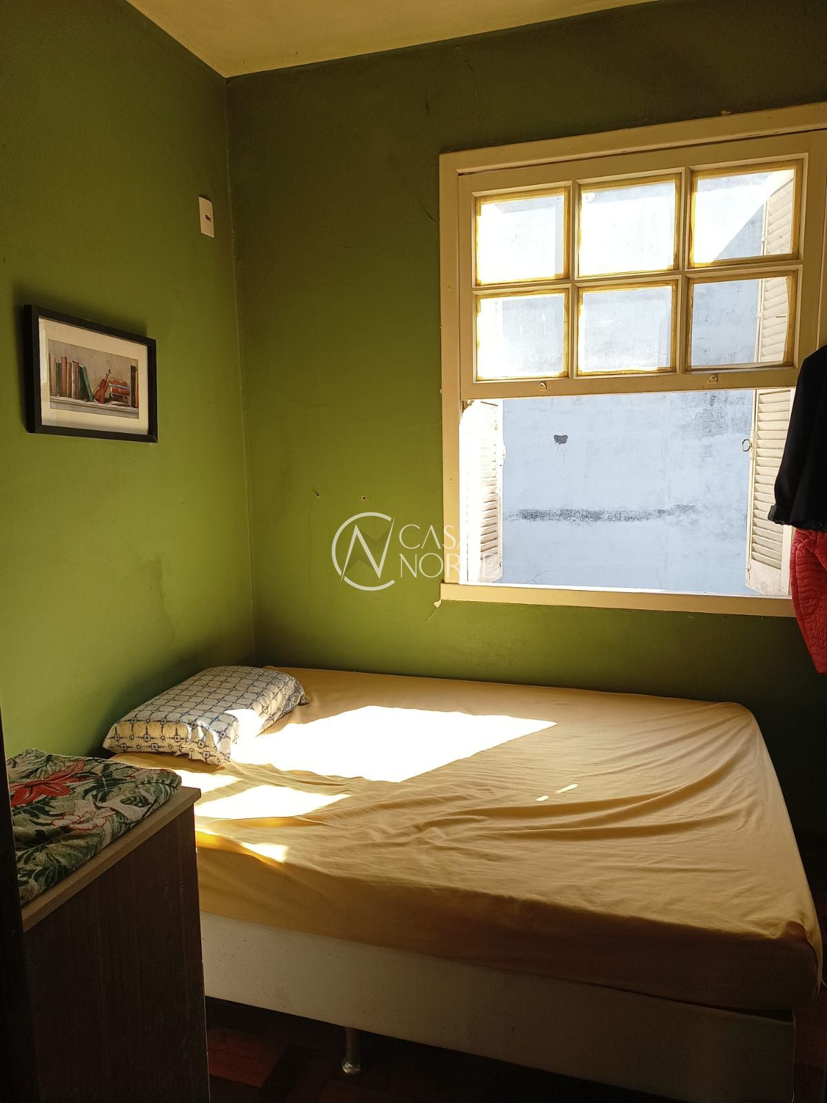 Sobrado à venda com 2 quartos, 110m², Rua General Portinho no bairro Centro Histórico em Porto Alegre