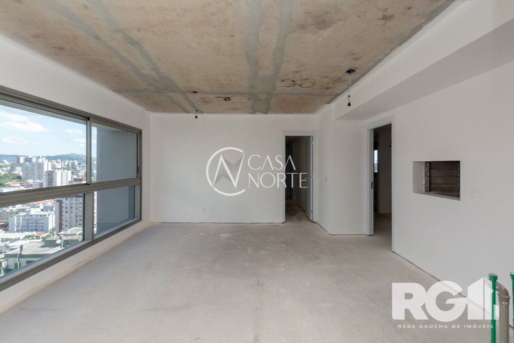 Apartamento à venda com 3 quartos, 116m², 1 suíte, 2 vagas, Rua Santa Cecília no bairro Santa Cecília em Porto Alegre