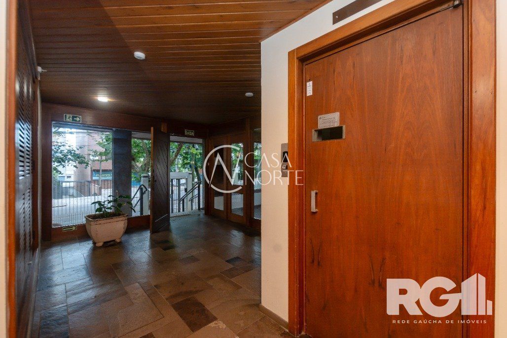 Apartamento à venda com 3 quartos, 140m², 1 suíte, 2 vagas, Rua Coronel Corte Real no bairro Petrópolis em Porto Alegre