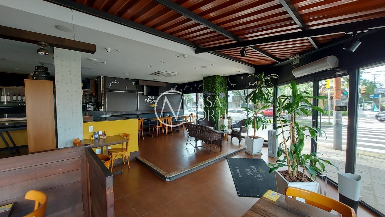 Ponto Comercial à venda com 5 quartos, 150m², Avenida Ipiranga no bairro Menino Deus em Porto Alegre