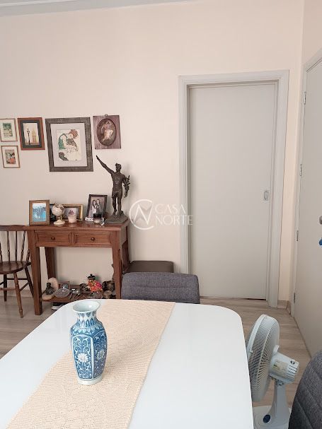 Apartamento à venda com 2 quartos, 55m², Rua José do Patrocínio no bairro Cidade Baixa em Porto Alegre
